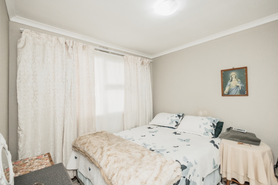 2 Bedroom Property for Sale in Belmont Park Western Cape